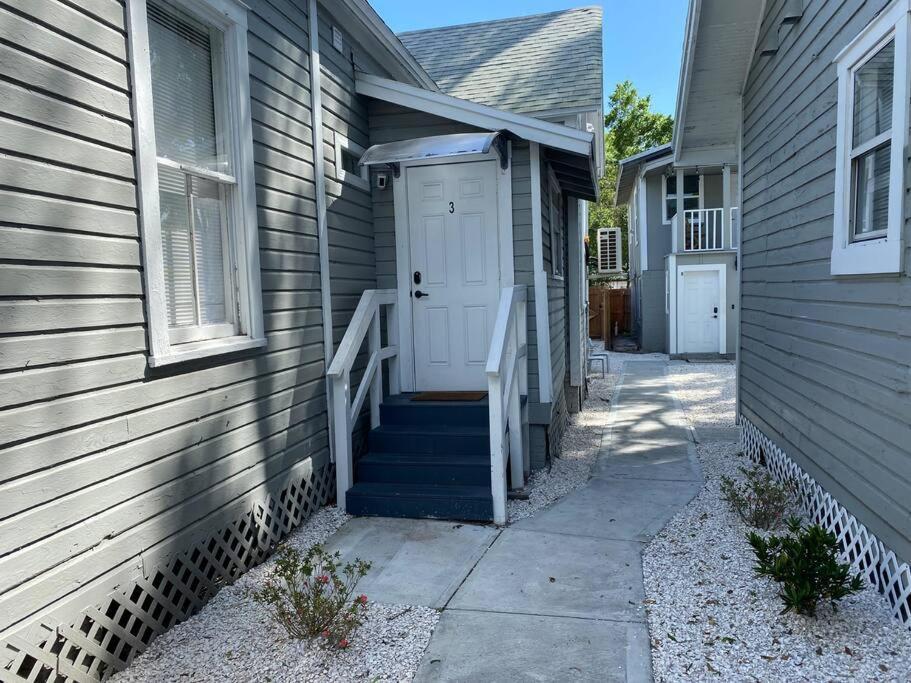 Chic Bungalow Apartment Steps From Armature Works & Downtown Riverwalk Tampa Exteriér fotografie